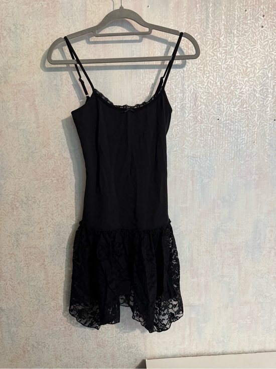 Frankie's Bikinis Dresses & Skirts - Frankie's Bikinis Black Hankie Lace Bottom Spaghetti Straps Mini Dress Sz XS